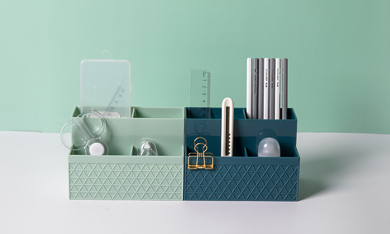 plastic boxes